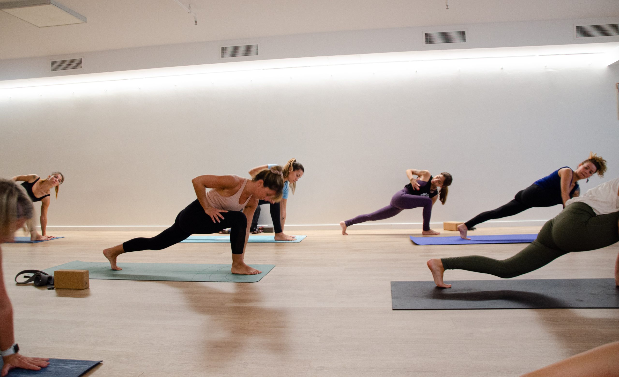 Formación Hatha Vinyasa Yoga Alliance Barcelona