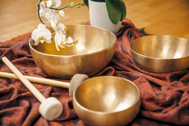 Sonoterapia con cuencos tibetanos, yoga alliance 3 de diciembre